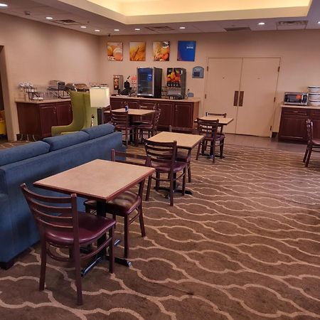 Comfort Inn & Suites Dayville Buitenkant foto