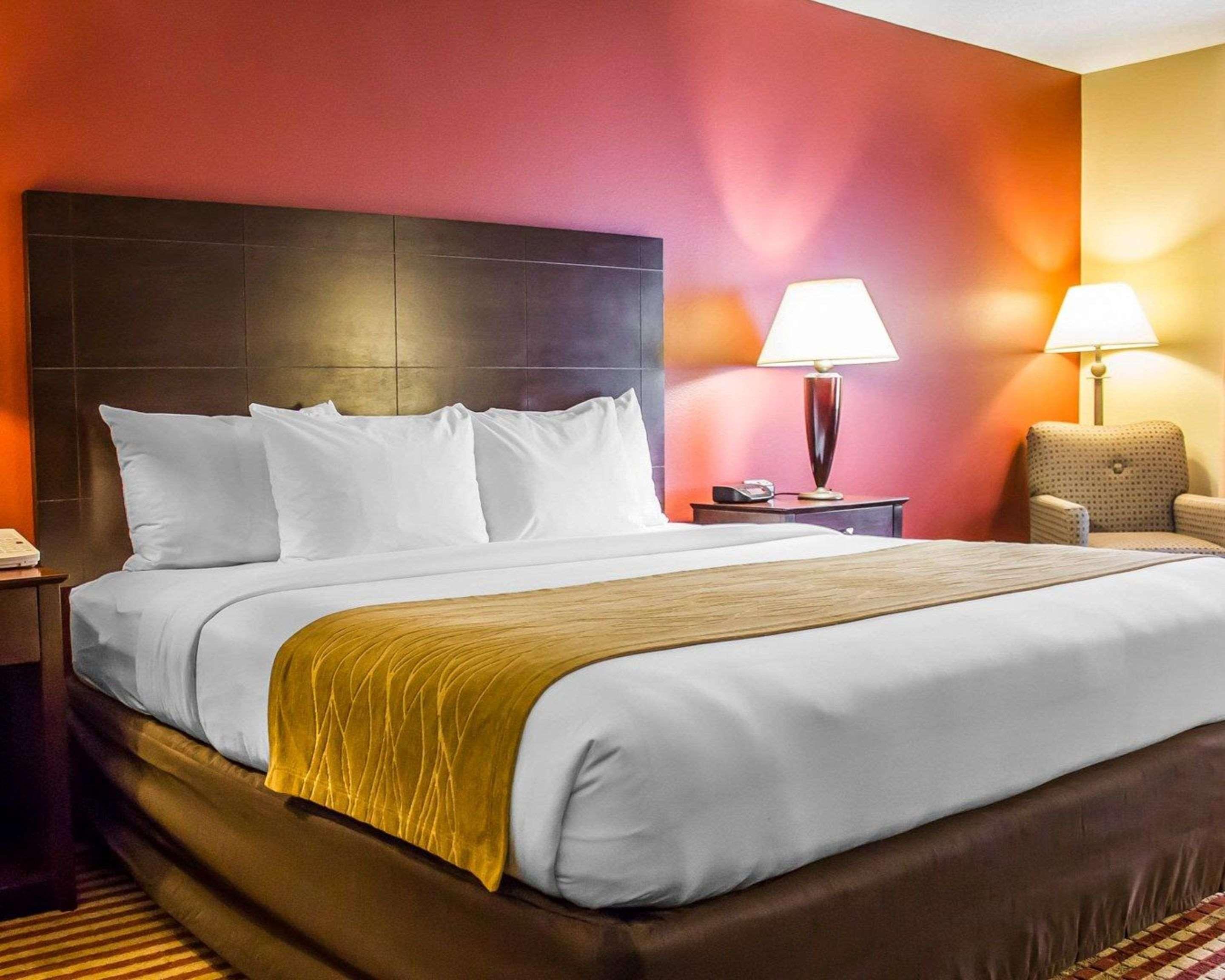 Comfort Inn & Suites Dayville Buitenkant foto