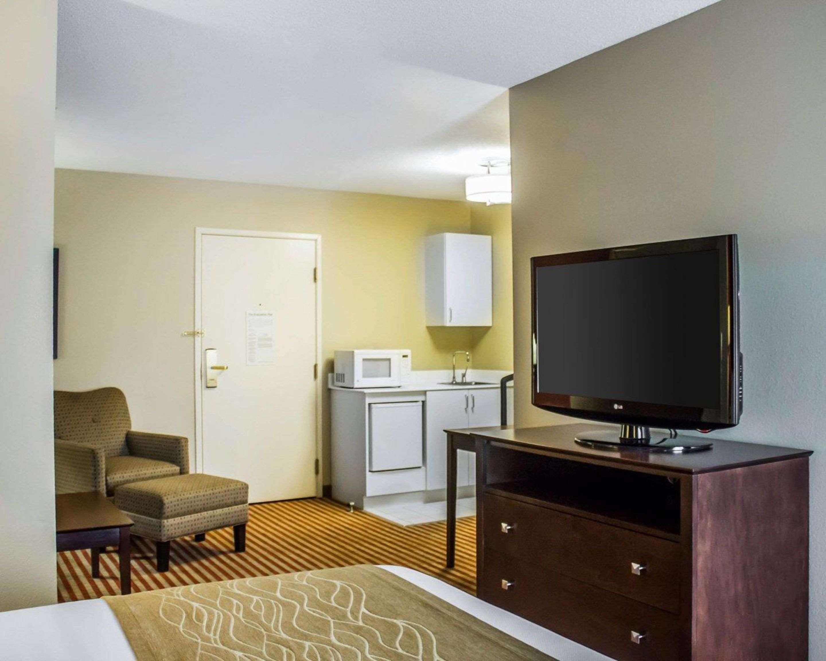 Comfort Inn & Suites Dayville Buitenkant foto