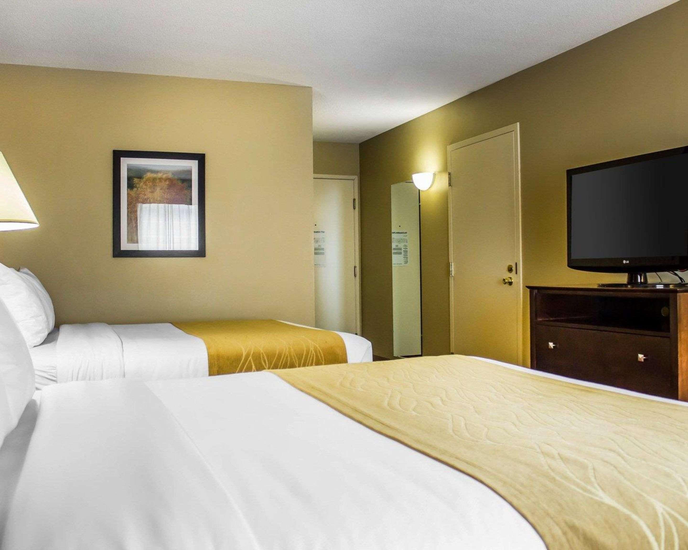 Comfort Inn & Suites Dayville Buitenkant foto