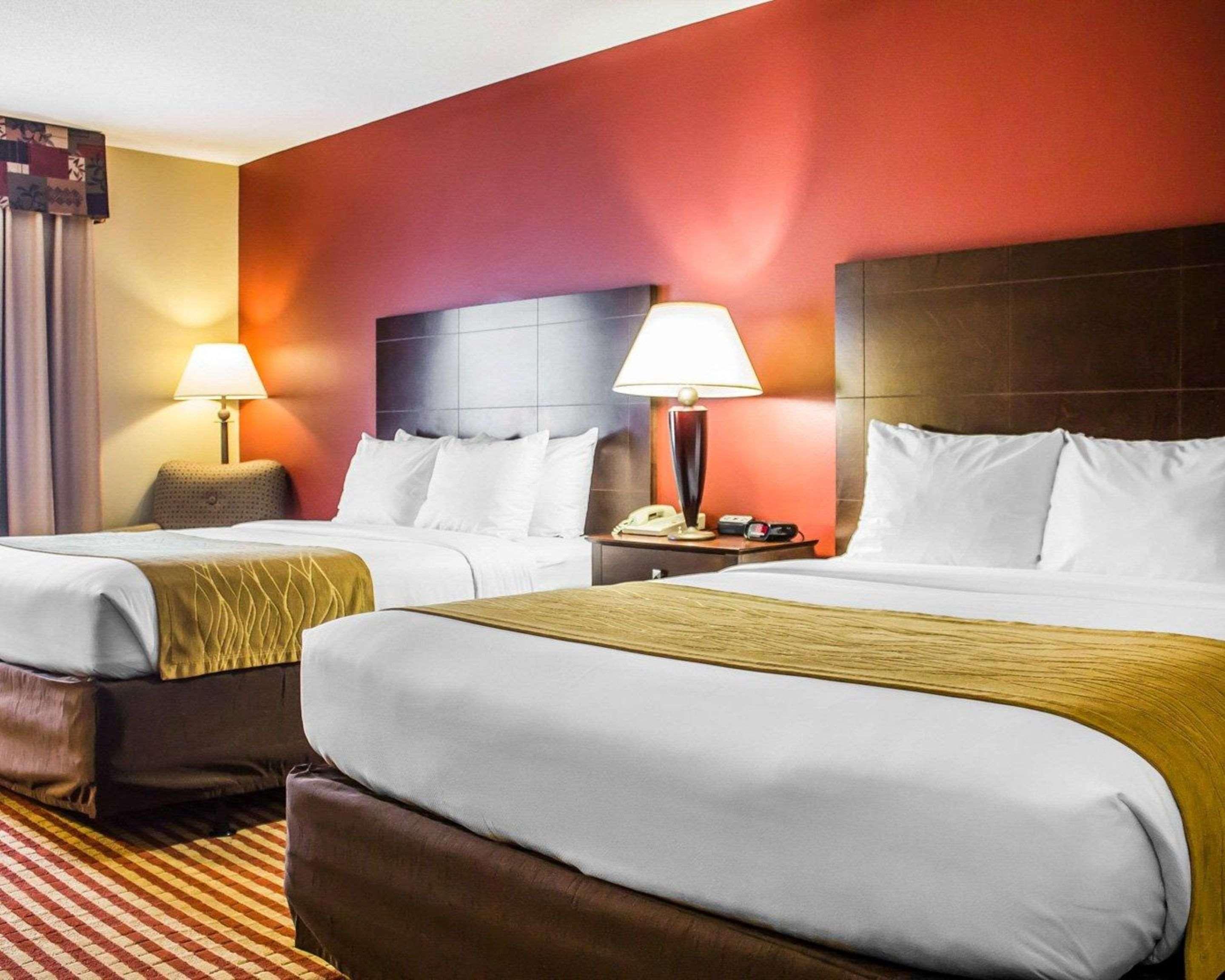 Comfort Inn & Suites Dayville Buitenkant foto