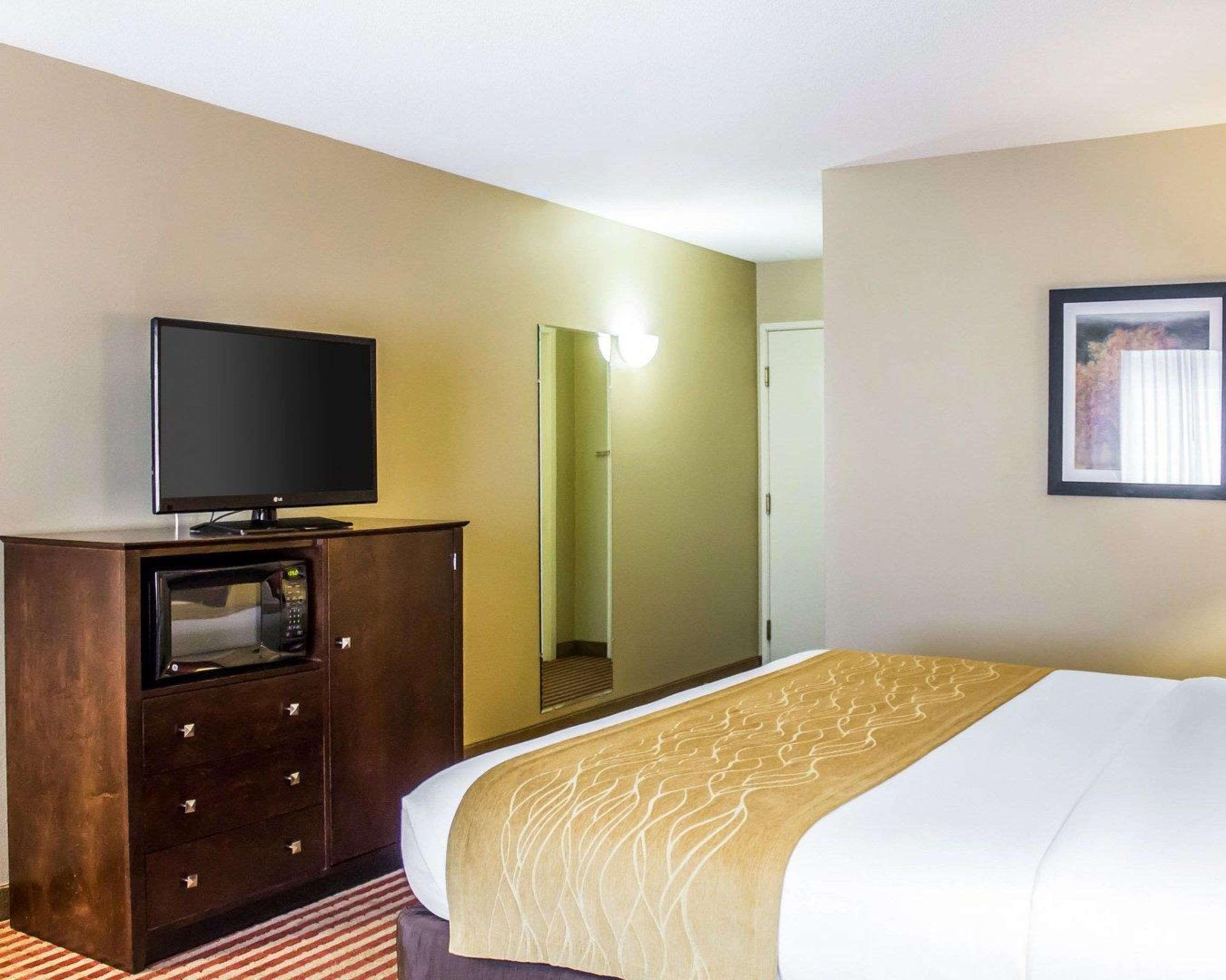 Comfort Inn & Suites Dayville Buitenkant foto