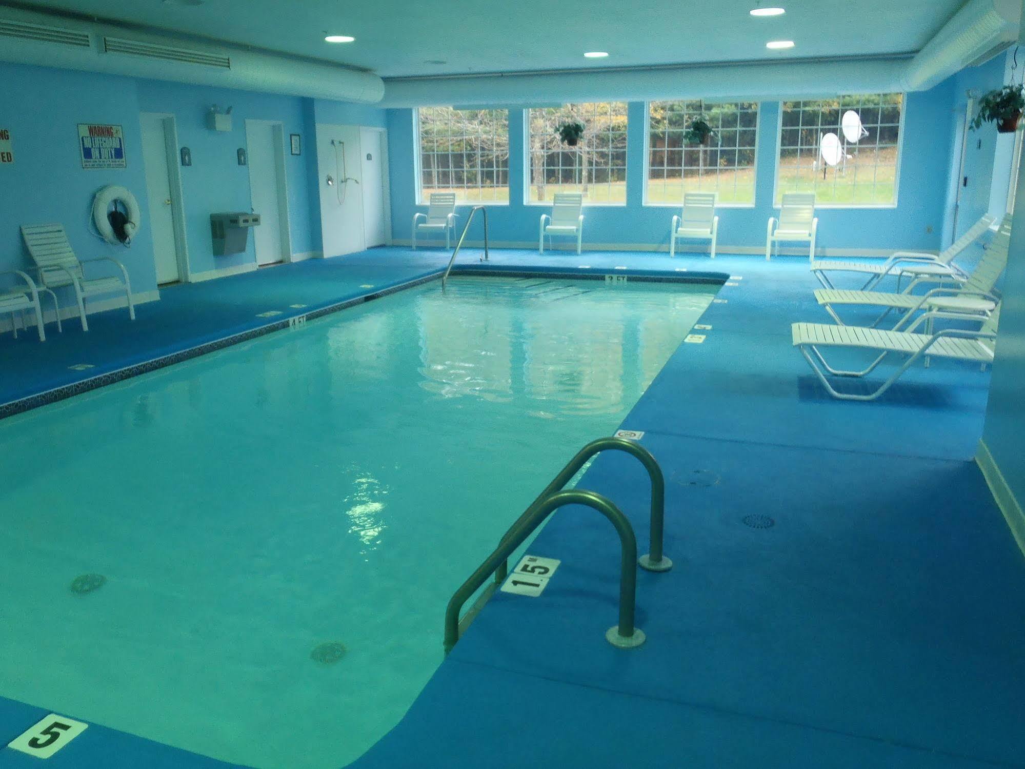 Comfort Inn & Suites Dayville Buitenkant foto